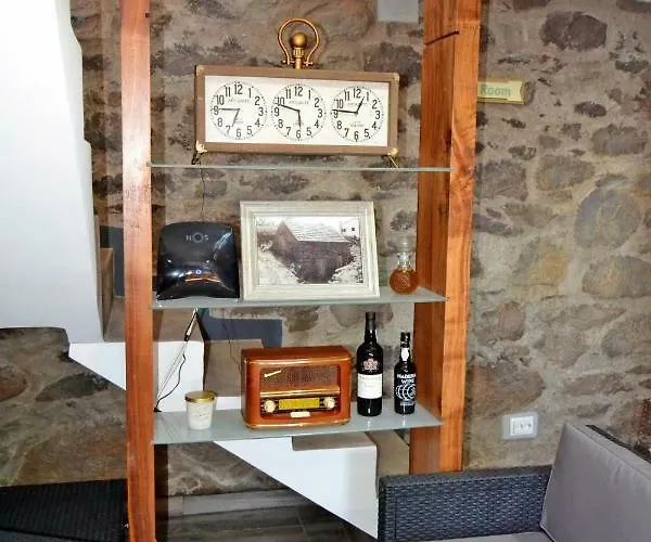 Palheirinho Da Achada * Arco da Calheta (Madeira)