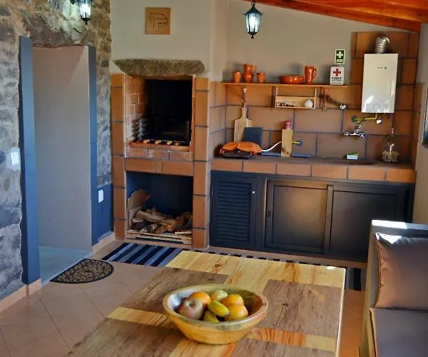 Ferienhaus Palheirinho Da Achada