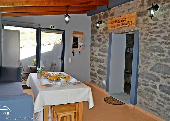 Palheirinho Da Achada *