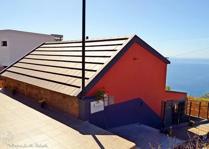 Palheirinho Da Achada * Arco da Calheta (Madeira)