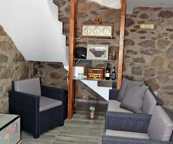 Semesterbostad Palheirinho Da Achada *